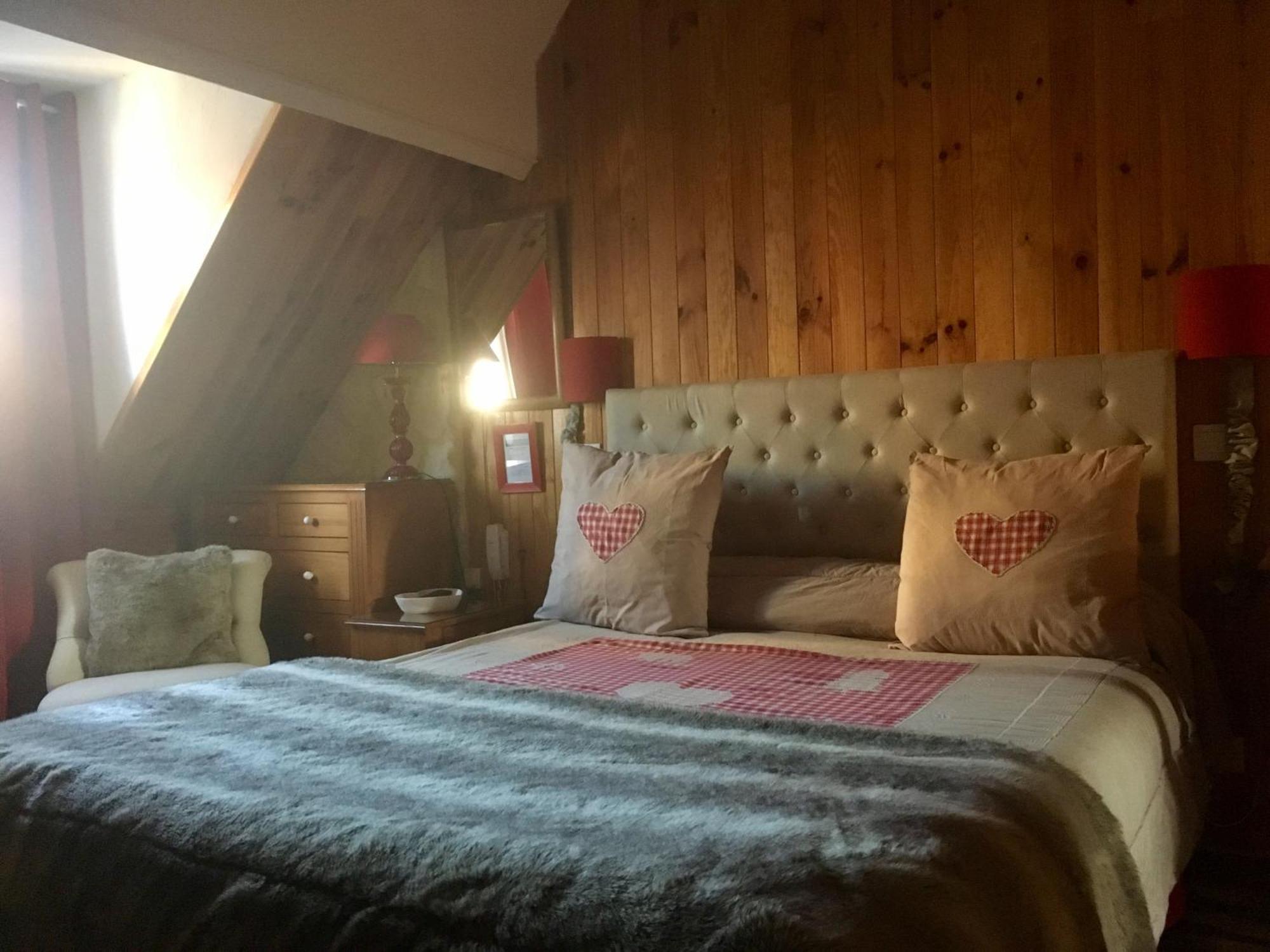 Hotel Boutique Saint-Louis Lisieux Kültér fotó