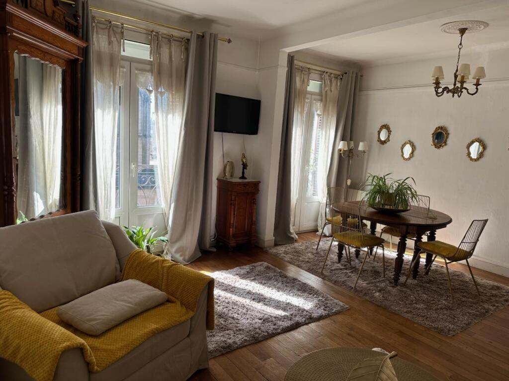 Hotel Boutique Saint-Louis Lisieux Kültér fotó